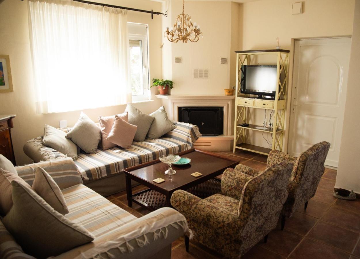 The Early Bird - Cosy 2-Floor House With Garden Villa Alexandroupoli Exterior photo